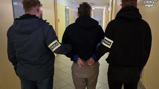 Agresja wobec policjantów zakończyła się zarzutami wobec 30-latki z Nidzicy