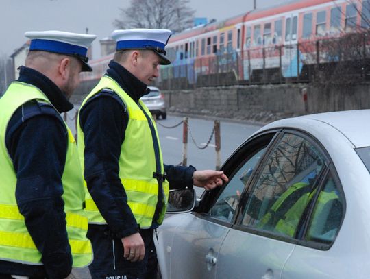 Kierujący autem bez uprawnień