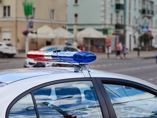 Kręcił "bączki" na rondzie. Teraz będzie tłumaczył się przed sądem