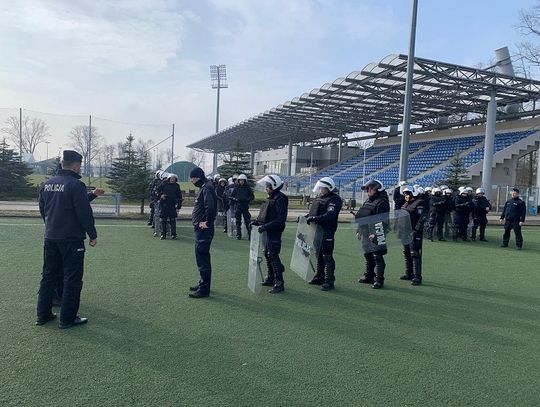 Szkolenie policjantów z oddziałów rezerwowych prewencji