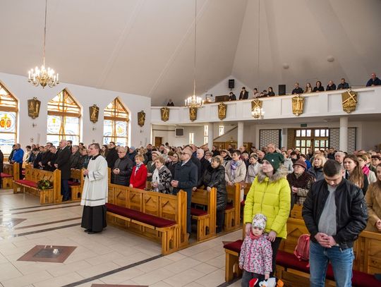 Uroczystość wręczenia medalu Reipublicae Memoriae Meritum, pośmiertnie ks. Marianowi Ofiarze