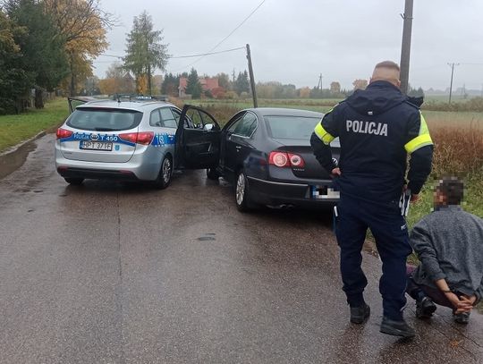 W Miłomłynie policja po pościgu zatrzymała uciekającego kierowcę