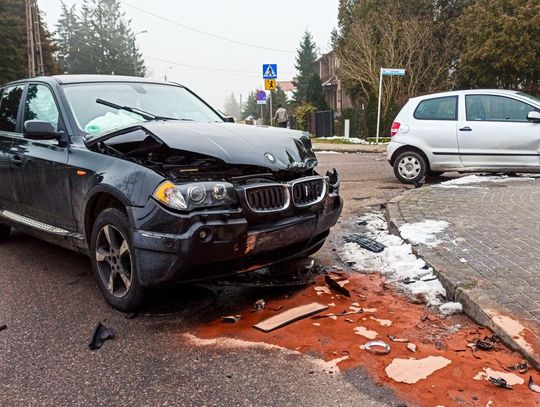 Wypadek na ul. Kościuszki w Mławie, ranne dwie osoby, z w tym 12-letnie dziecko