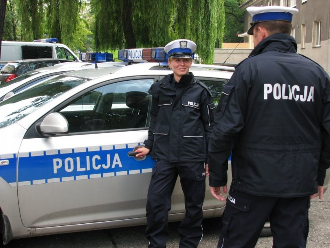 Dzięki reakcji świadka i pomocy policjantów, 76-latka wróciła do rodziny