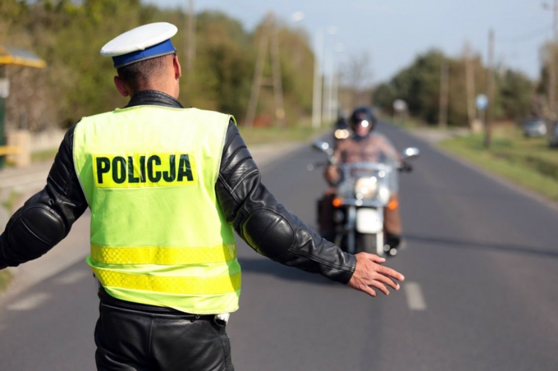 Jechał 154 km/h motocyklem. Pasażerem było 6-letnie dziecko