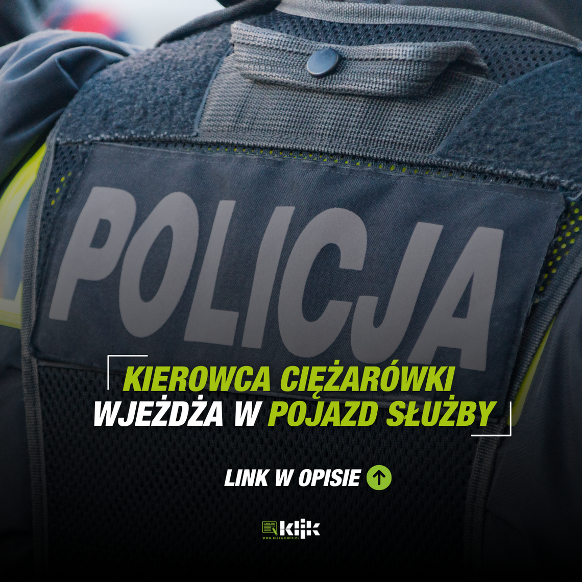 Kierowca ciężarówki wjeżdża w pojazd służby