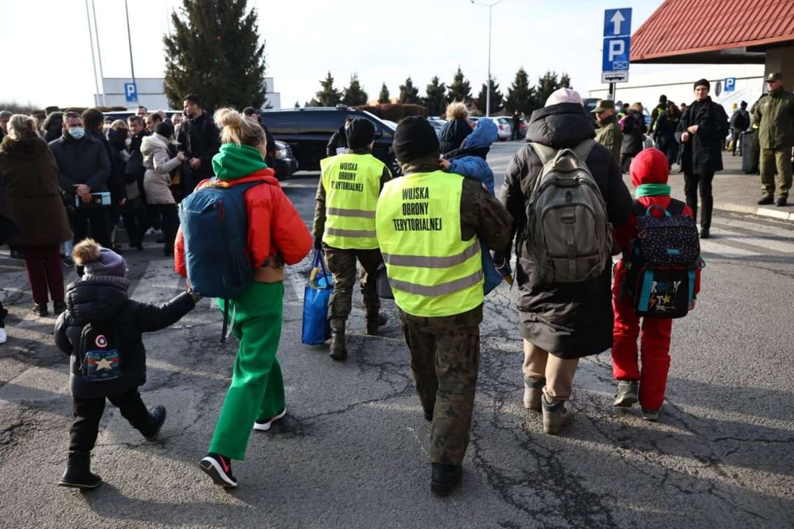 Od dziś Ukraińcy mogą starać się PESEL, a Polacy o pieniądze