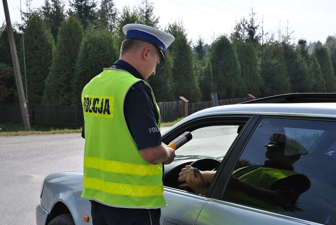 Policjanci nie pobłażają pijanym kierowcom