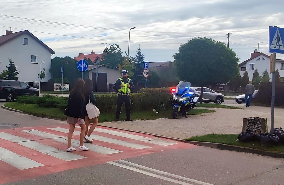 Policyjne działania „Bezpieczna droga do szkoły”