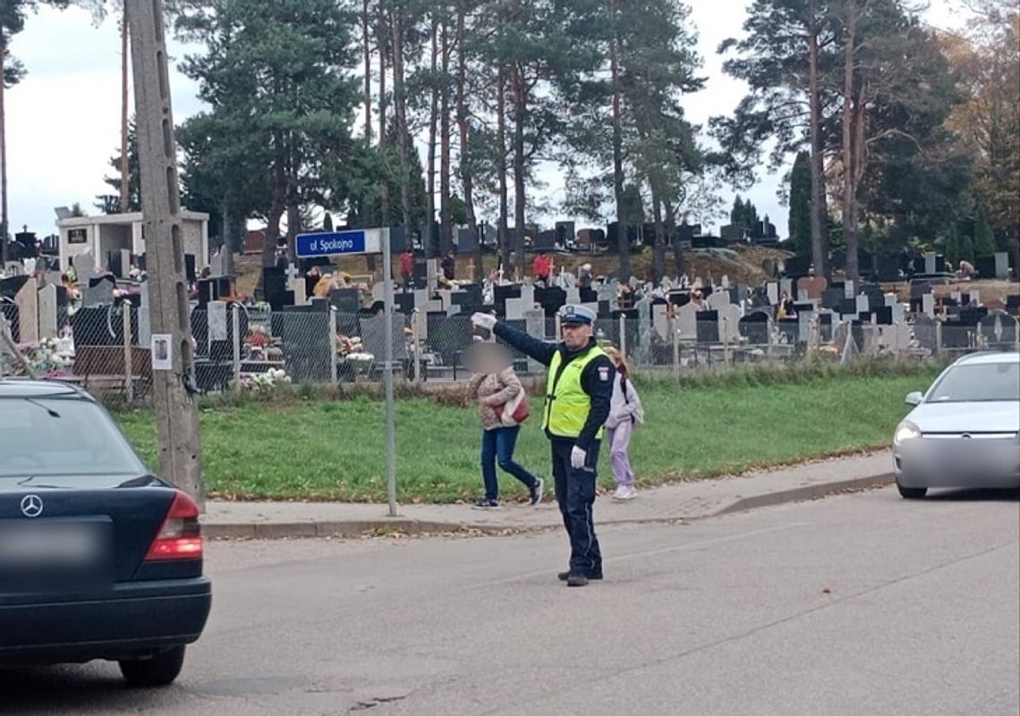 Policyjne podsumowanie święta Wszystkich Świętych w powiecie ostródzkim