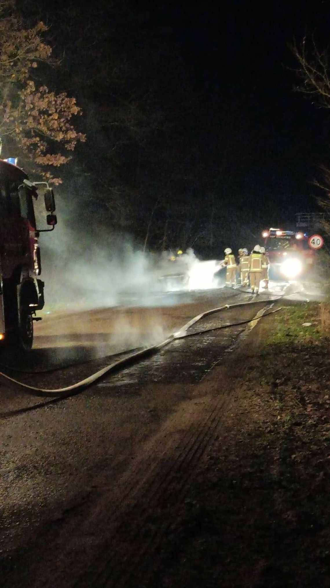 Pożar samochodu. Interweniowała straż pożarna