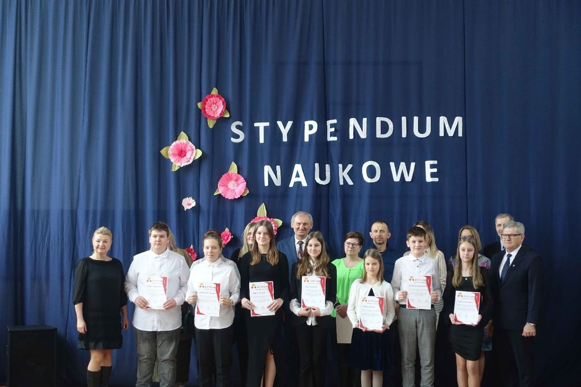 Przyznanie kolejnych stypendiów naukowych