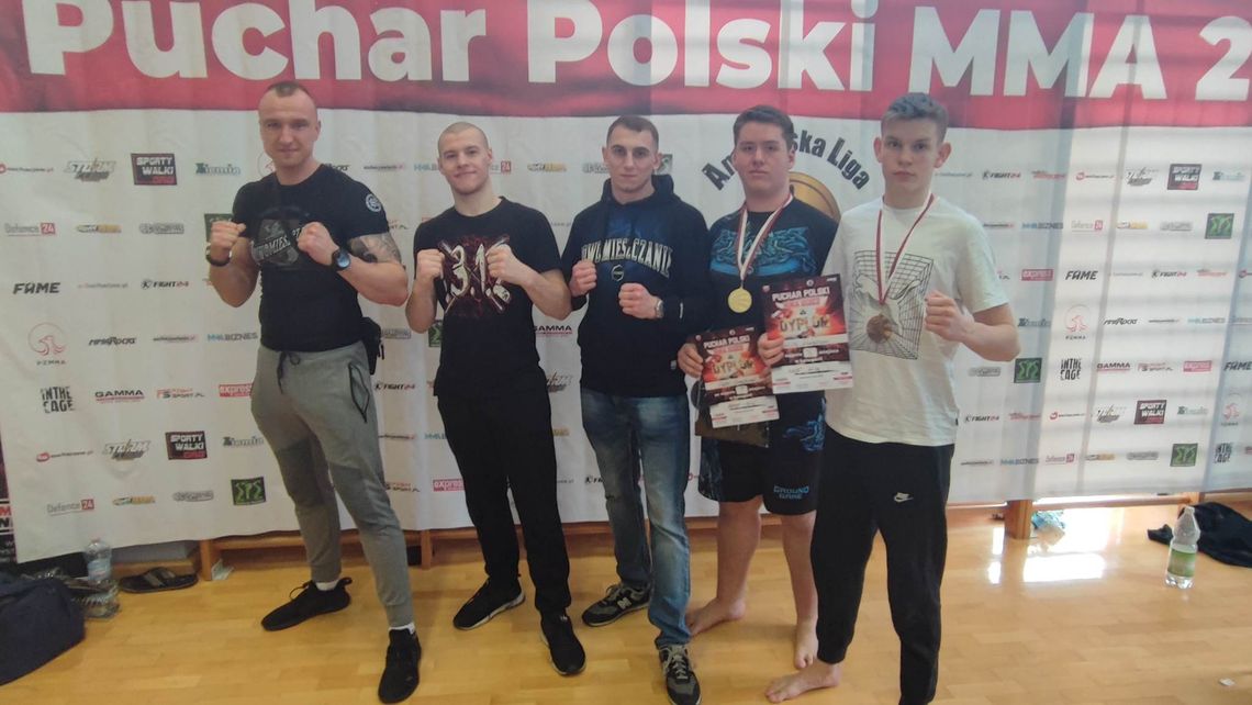 Świetne wyniki zawodników Nowomieszczanie Fight Club & Gym