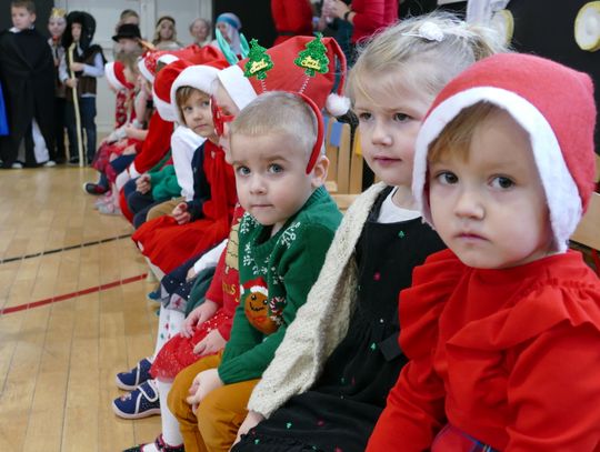 [GALERIA ZDJĘĆ] Jasełka i spotkanie z Mikołajem w przedszkolu w Krotoszynach